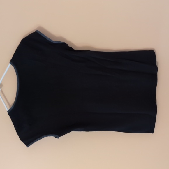 CALVIN KLEIN TEE - Picture 2 of 3